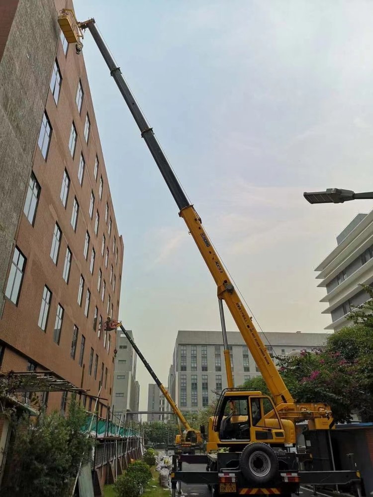 南京汽车吊出租哪家好，选择最靠谱的服务商指南