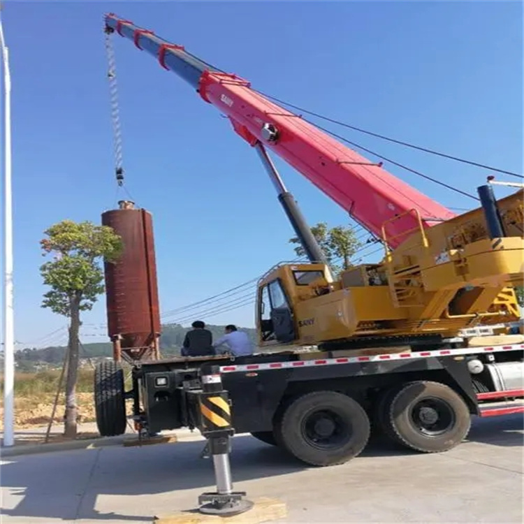 南京专业吊车租赁多少钱