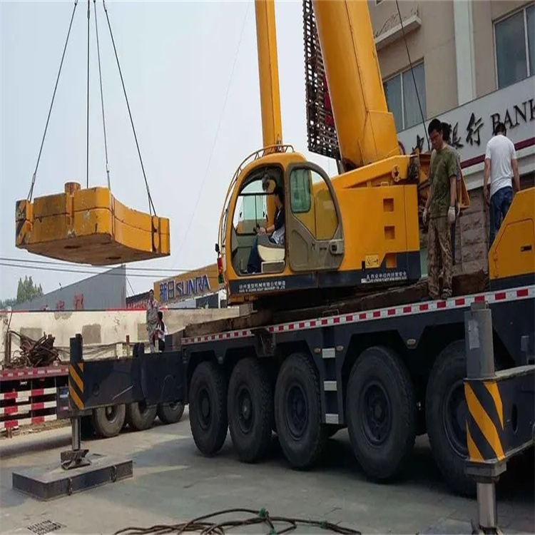 南京当地吊车出租|机器吊装|75吨|工厂搬迁服务