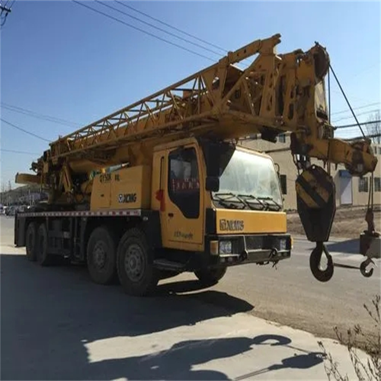 南京哪里有专业吊车出租